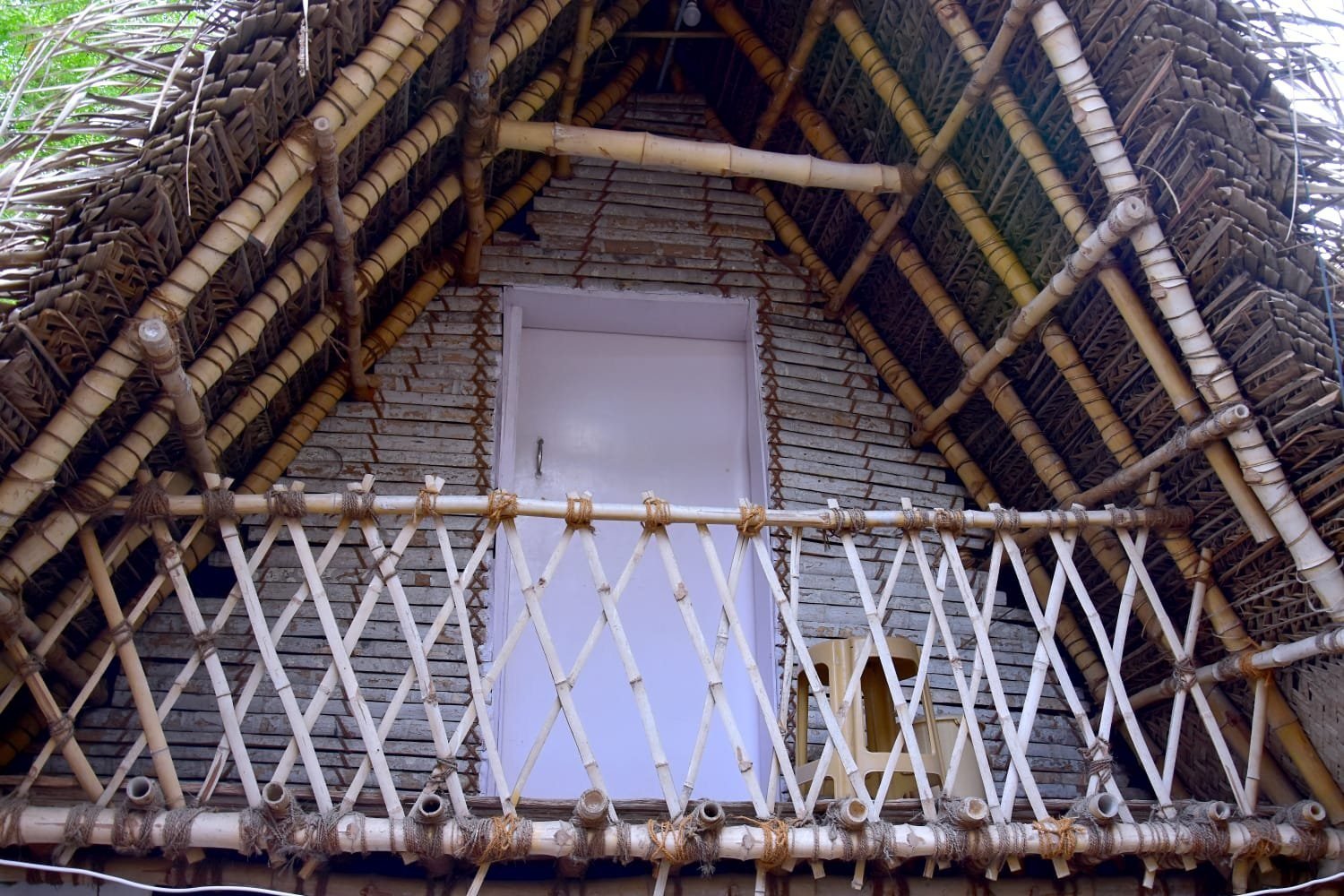 Paradise Beach Hut House — photo 1