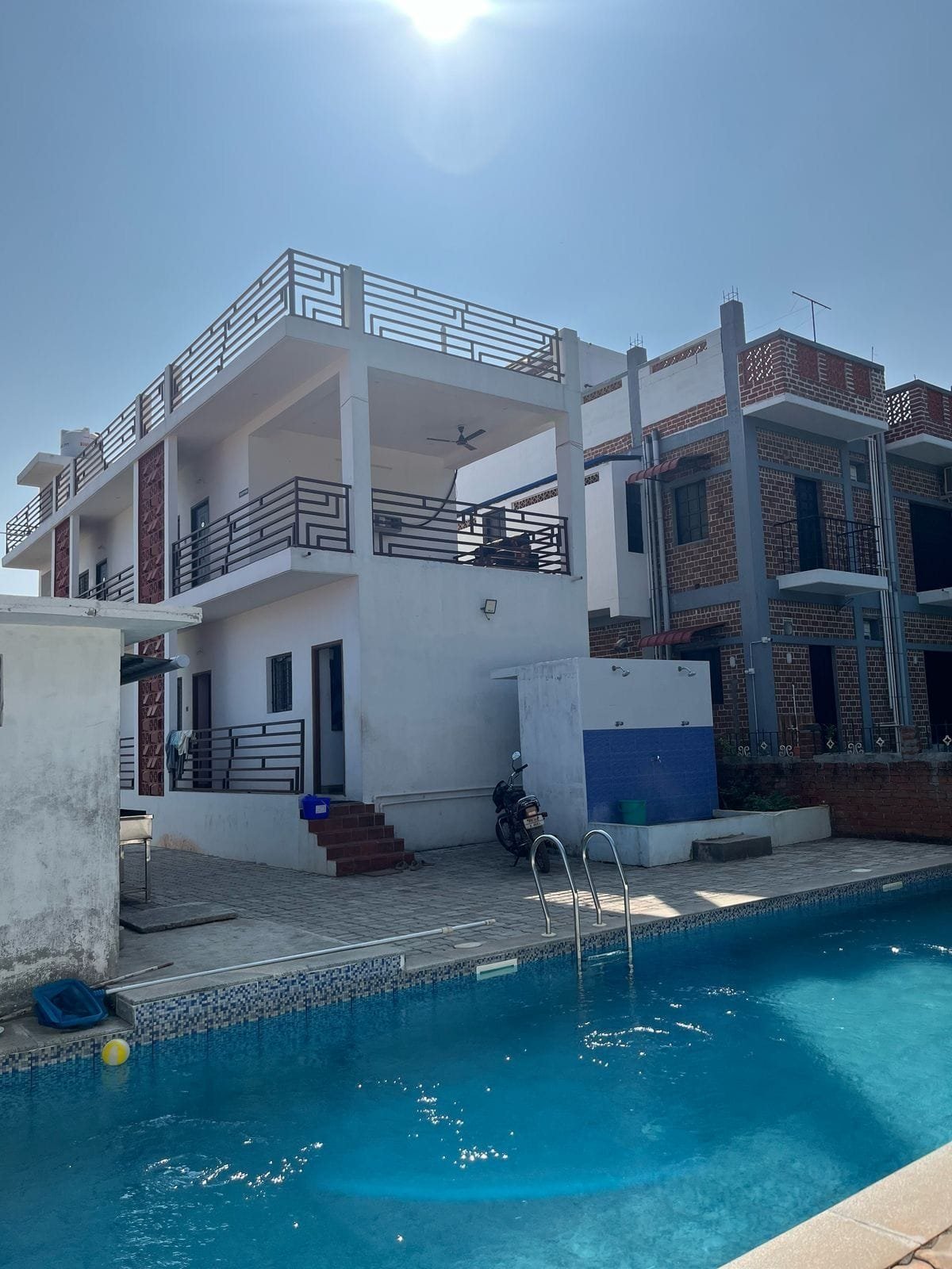 PVT Villa — photo 1